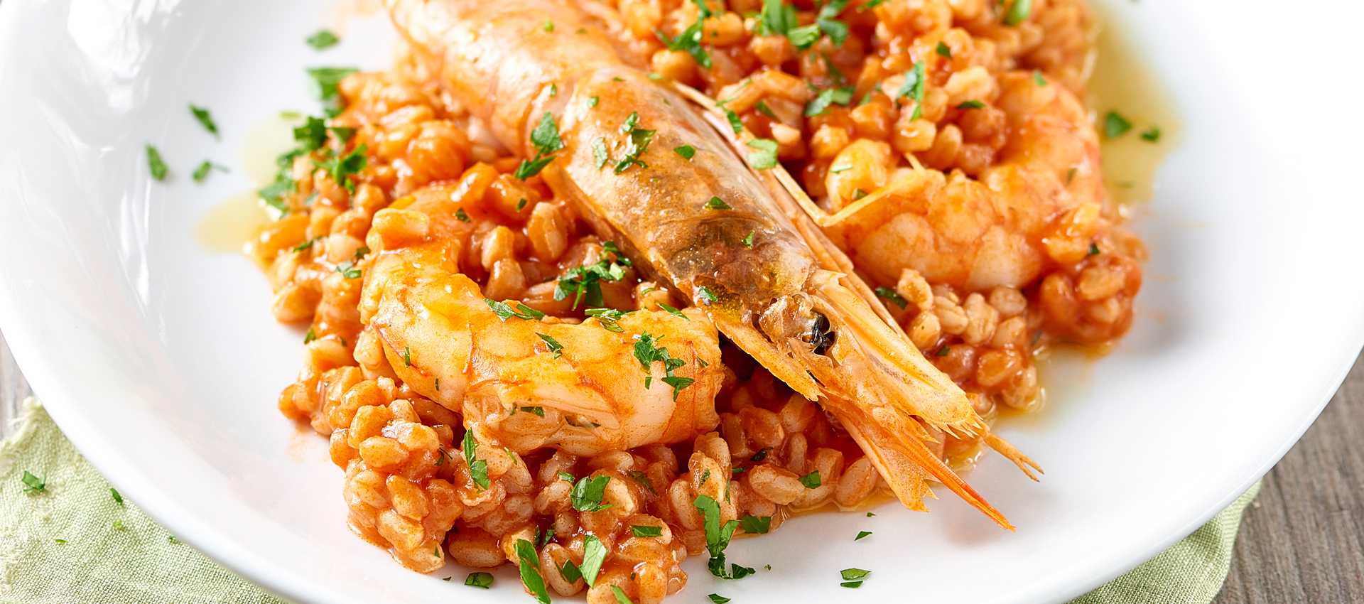 Speltkerner med store rejer og tomatsauce Speltkerner med store rejer og tomatsauce