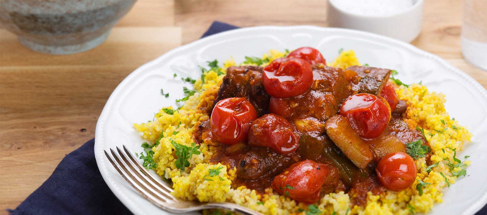 Couscous med lam og cherrytomater Couscous med lam og cherrytomater
