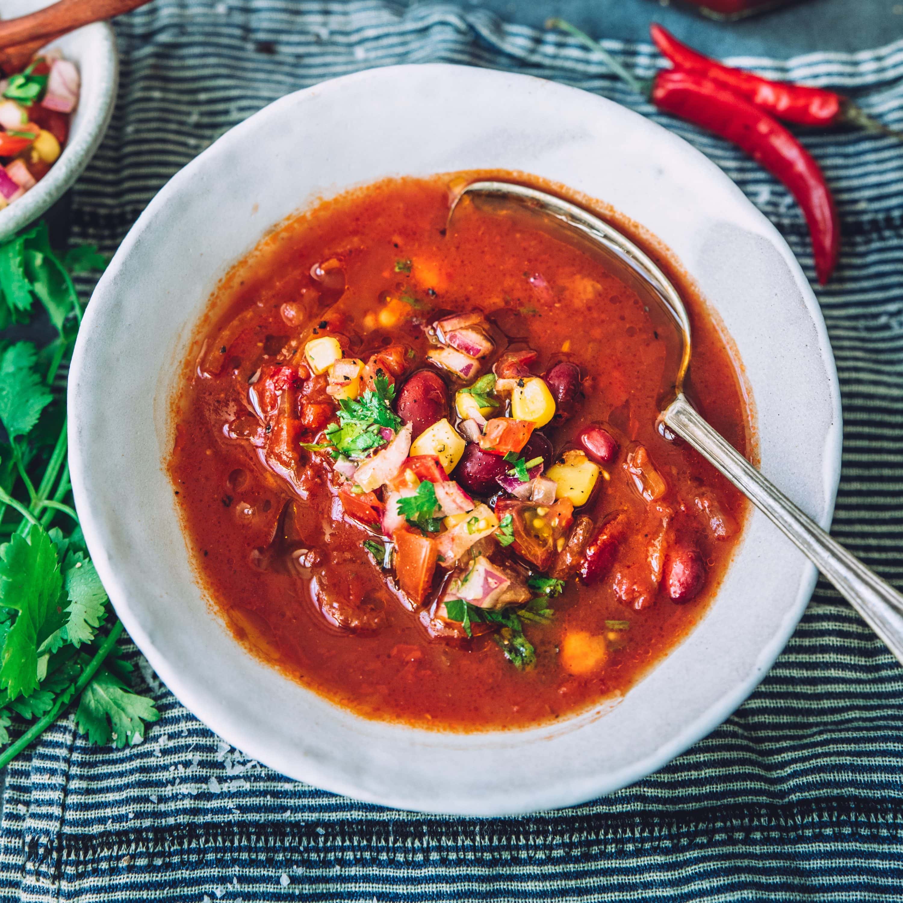 Meksikansk tomatsuppe med chili Meksikansk tomatsuppe med chili