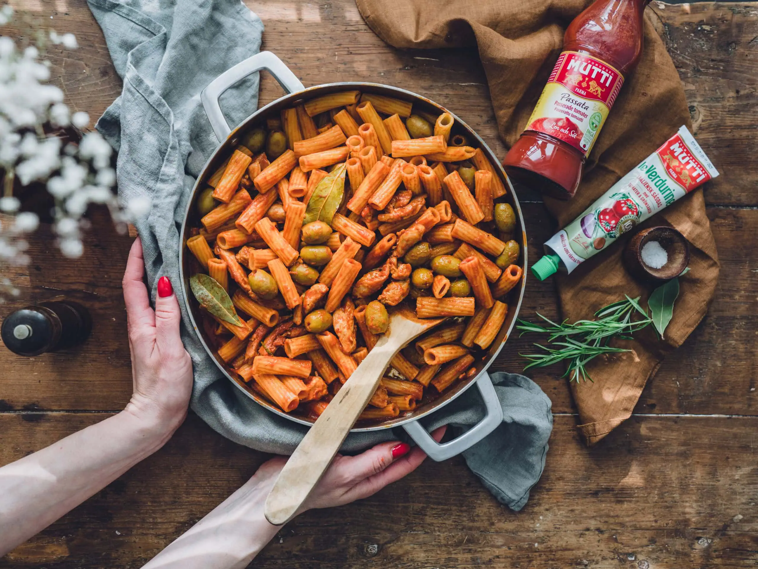 Hurtig cacciatore kyllingpasta
