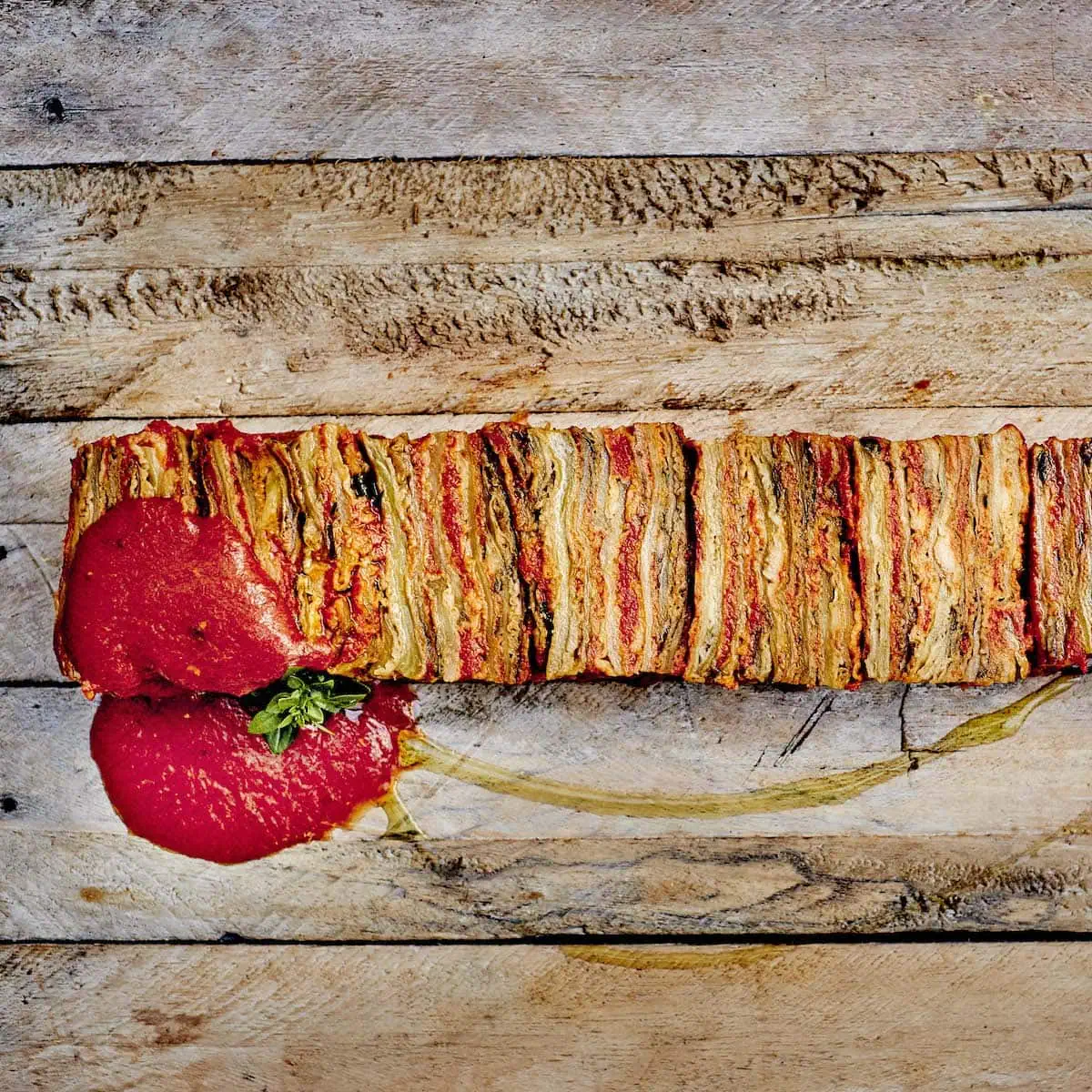 Mille-feuille d’aubergines à la parmesane Mille-feuille d’aubergines à la parmesane