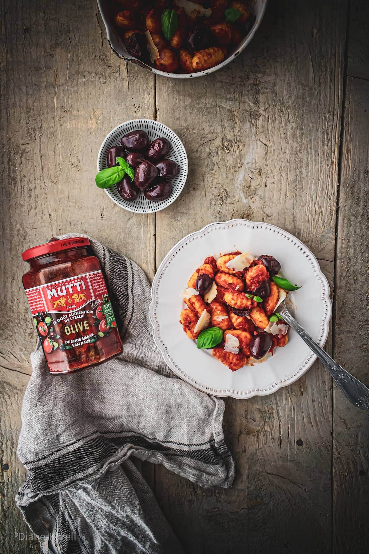 Gnocchi de pomme de terre, tomate et olives