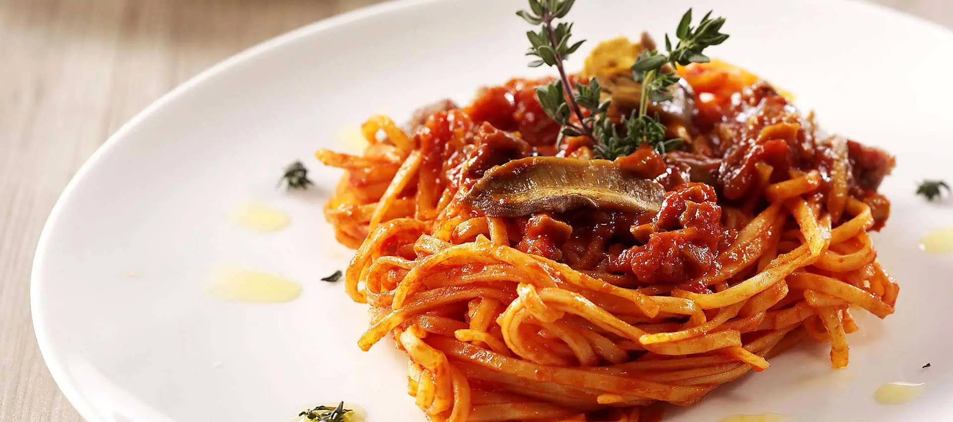 Tagliolini porcini and ragu