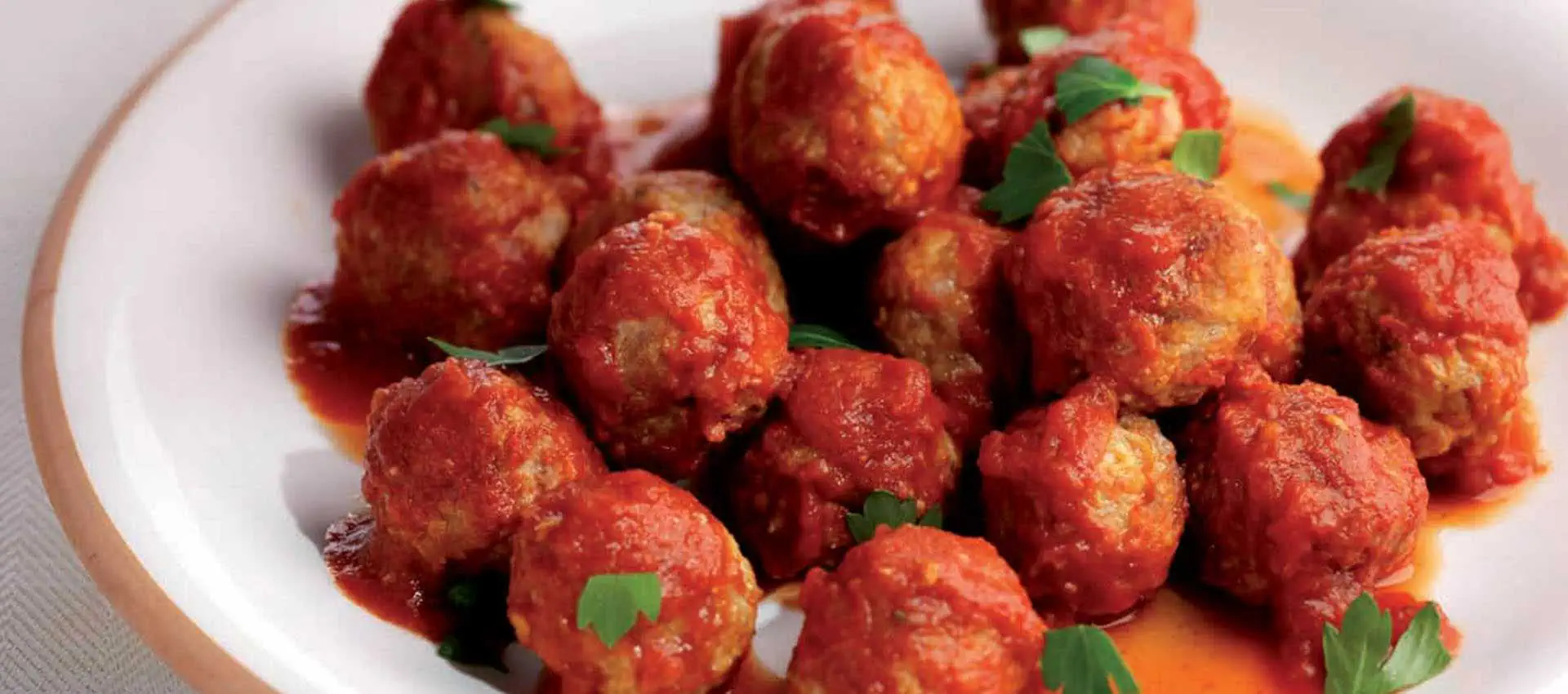 Spicy Meatballs In Tomato Sauce with Tomatoes