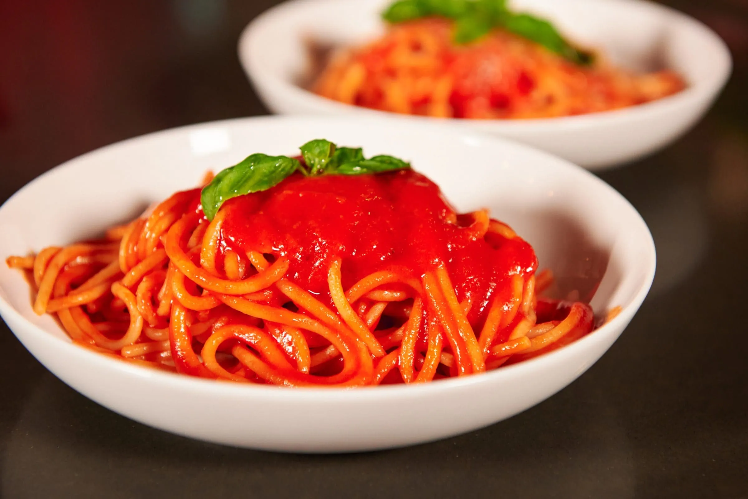 Tomato Basil Spaghetti (Spaghetti al Pomodoro) Tomato Basil Spaghetti (Spaghetti al Pomodoro)
