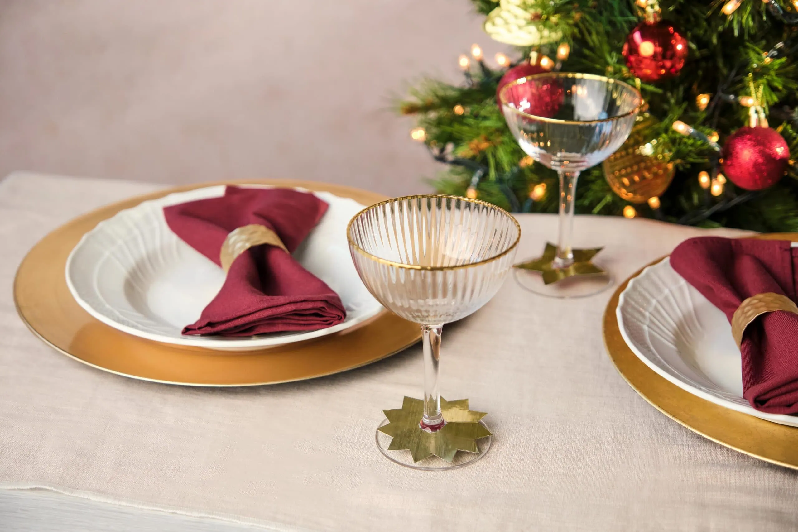 DIY Festive Glass Markers