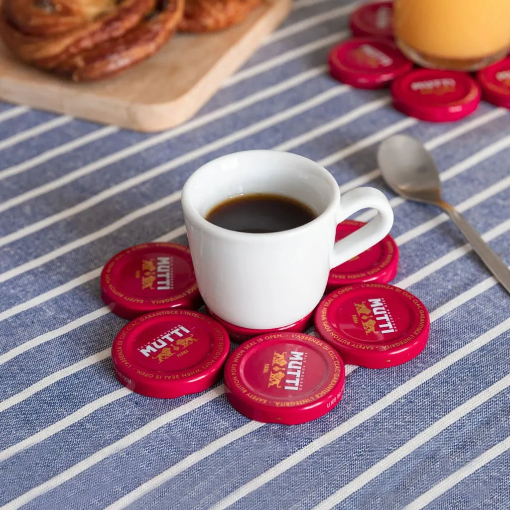 Posavasos hechos con tapas Mutti