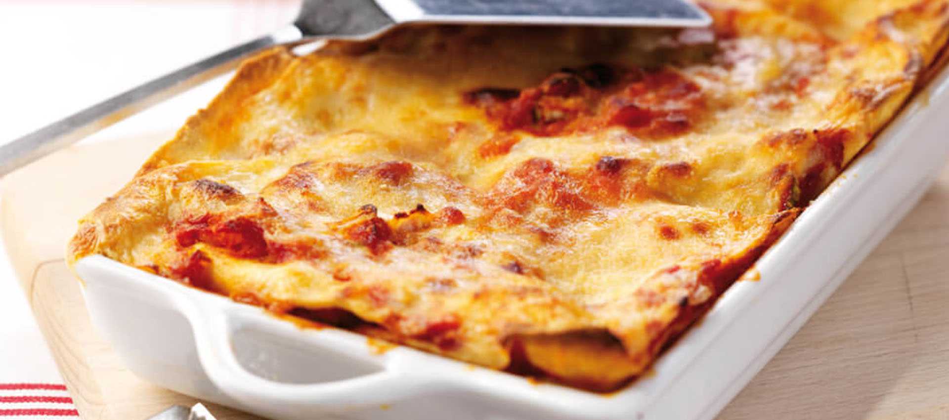 Lasagne di farro vegetariane con passata di pomodoro