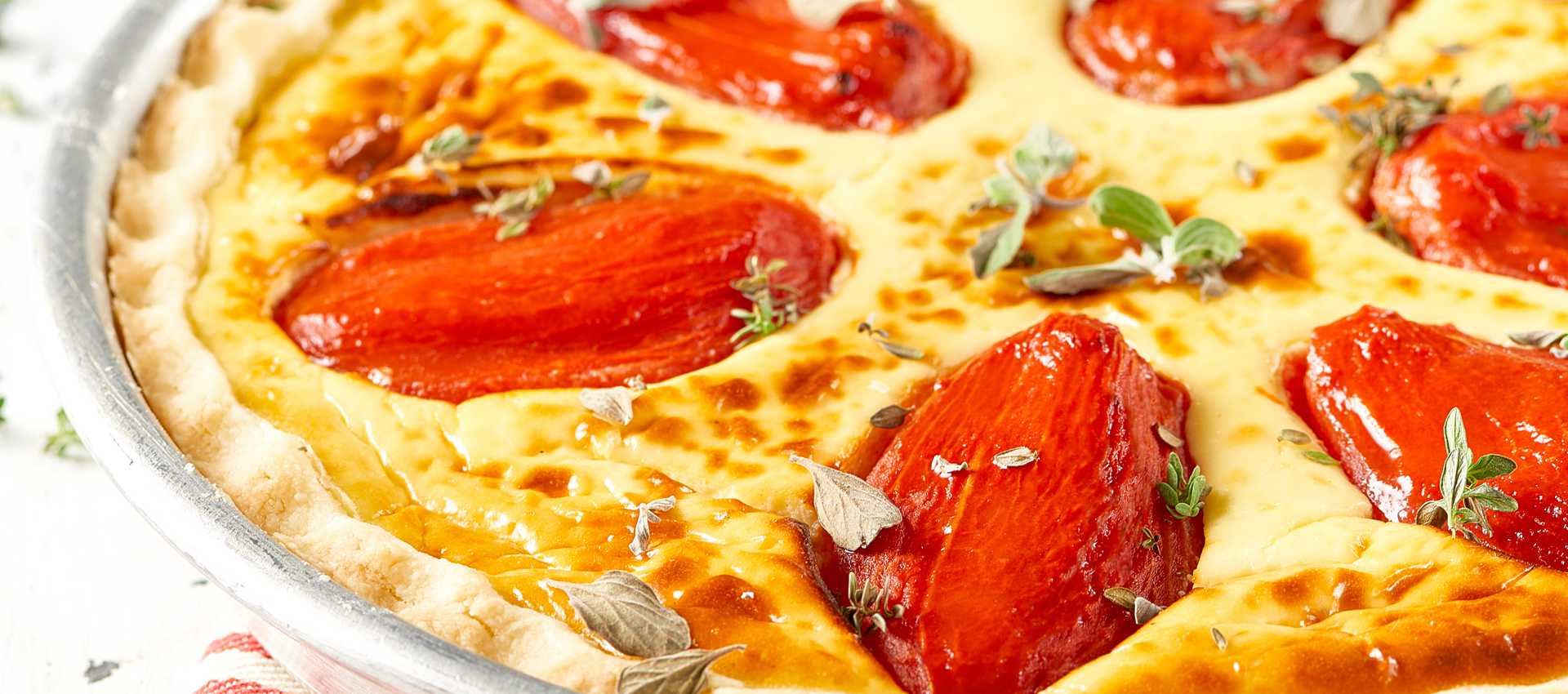 Quiche di formaggio con fior di pomodoro
