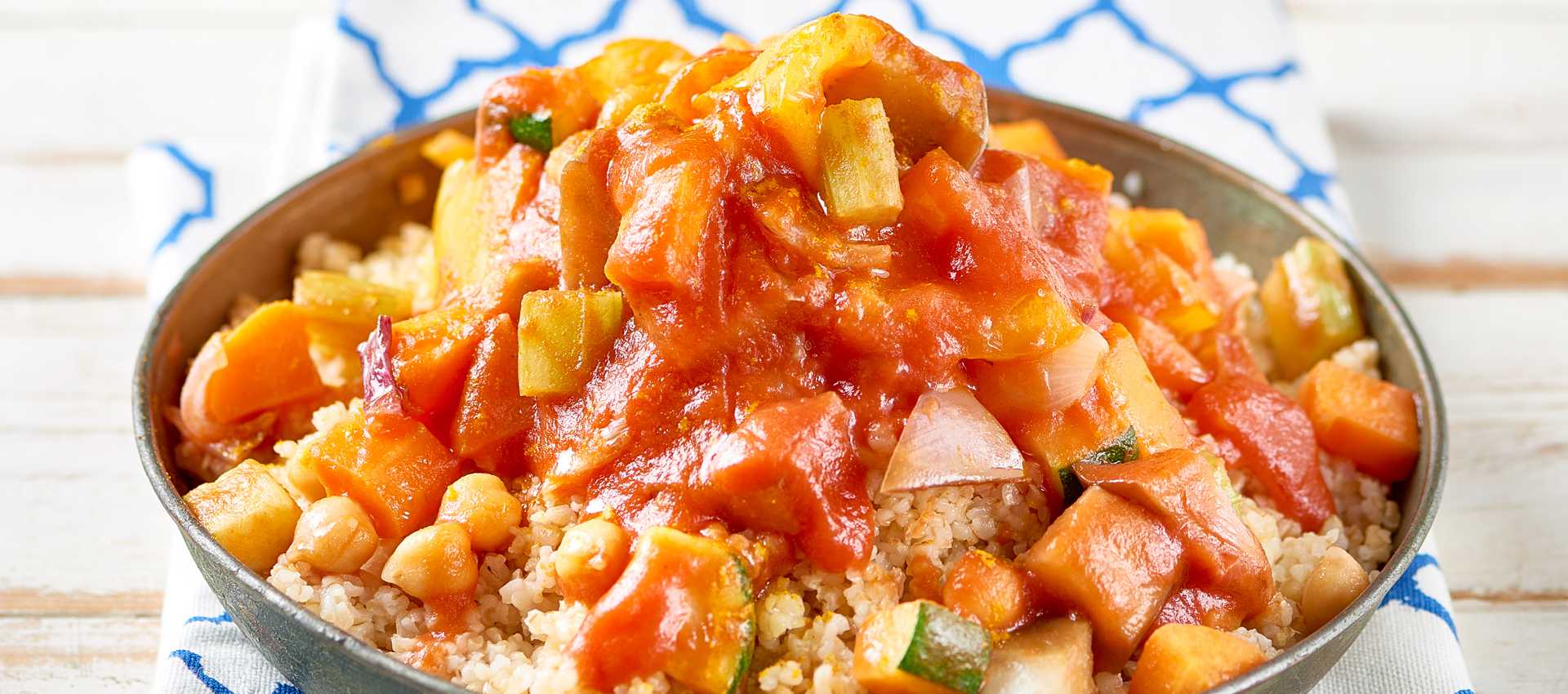 Cous cous con verdure e pomodoro Cous cous con verdure e pomodoro