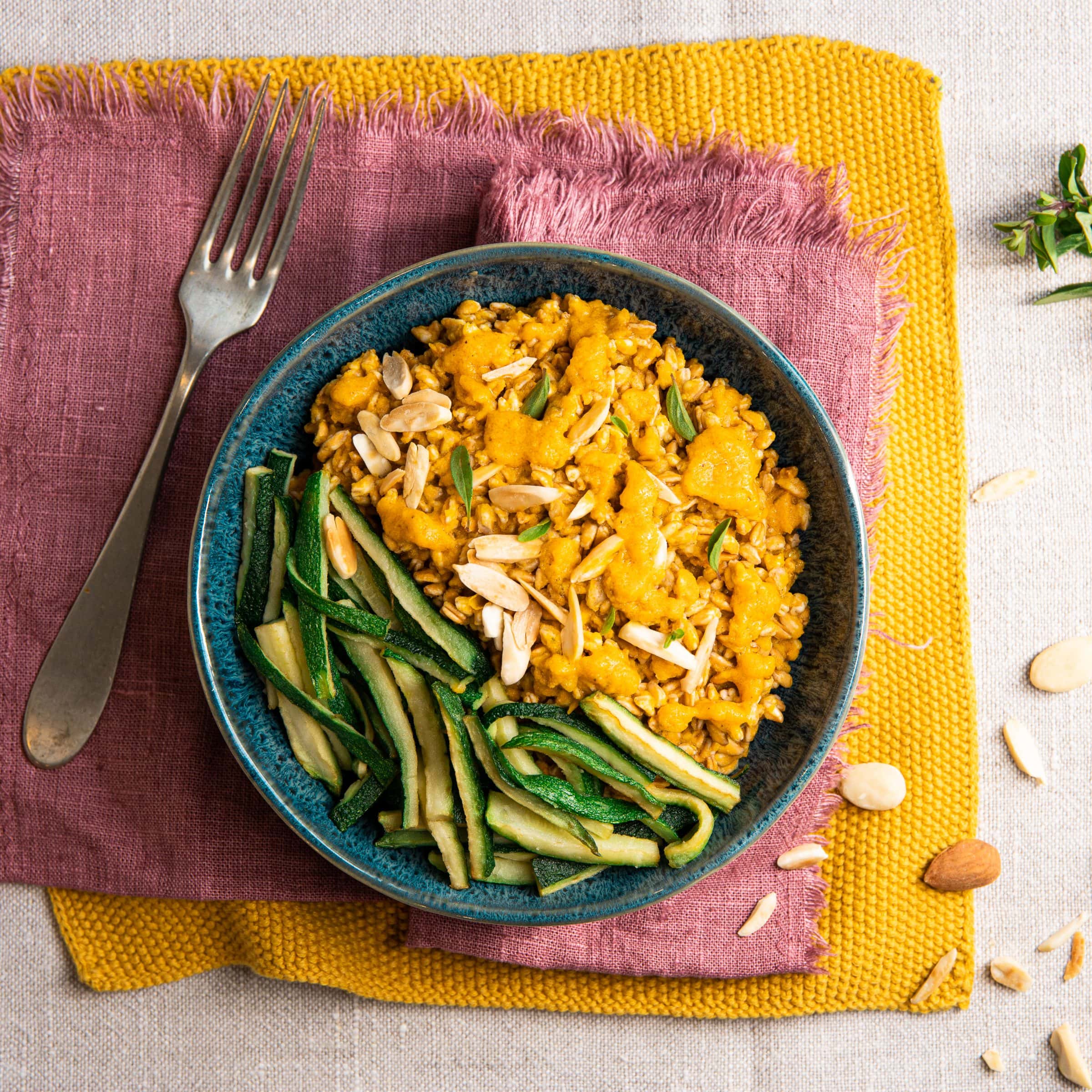 Poke bowl pestolla Poke bowl pestolla