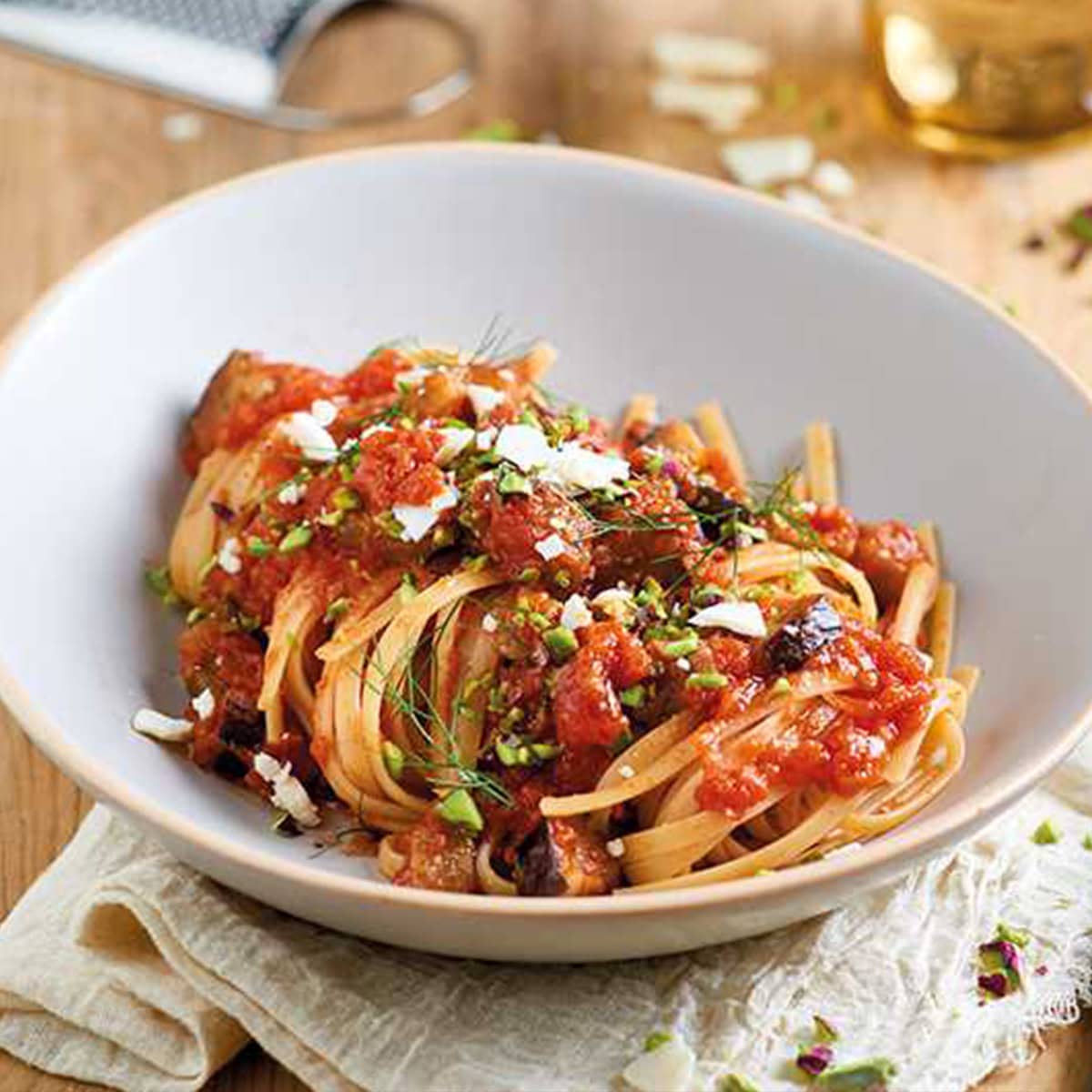 linguine with tomatoes eggplants and pistachio sauce