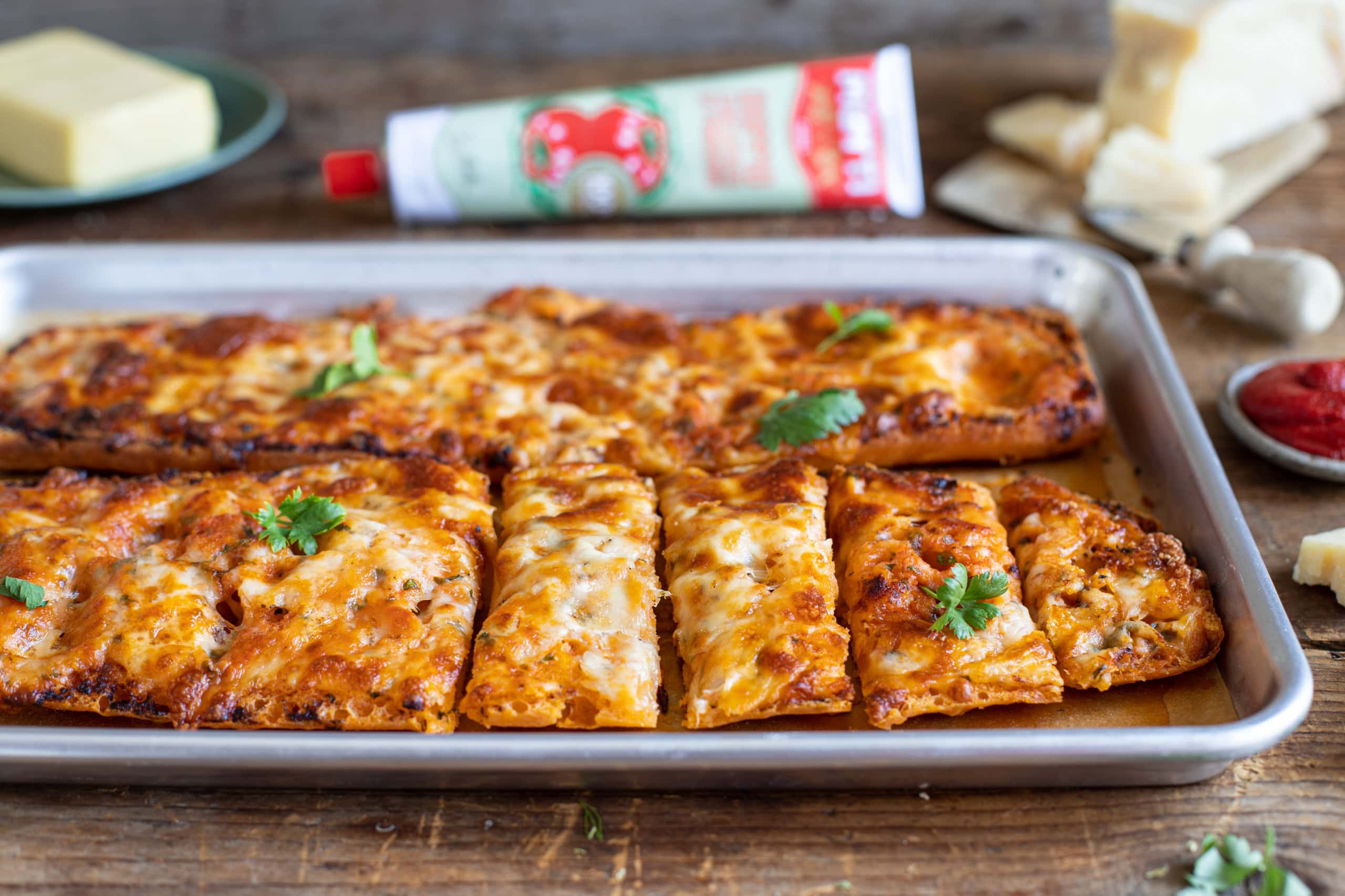 Mutti tomato butter cheese bread