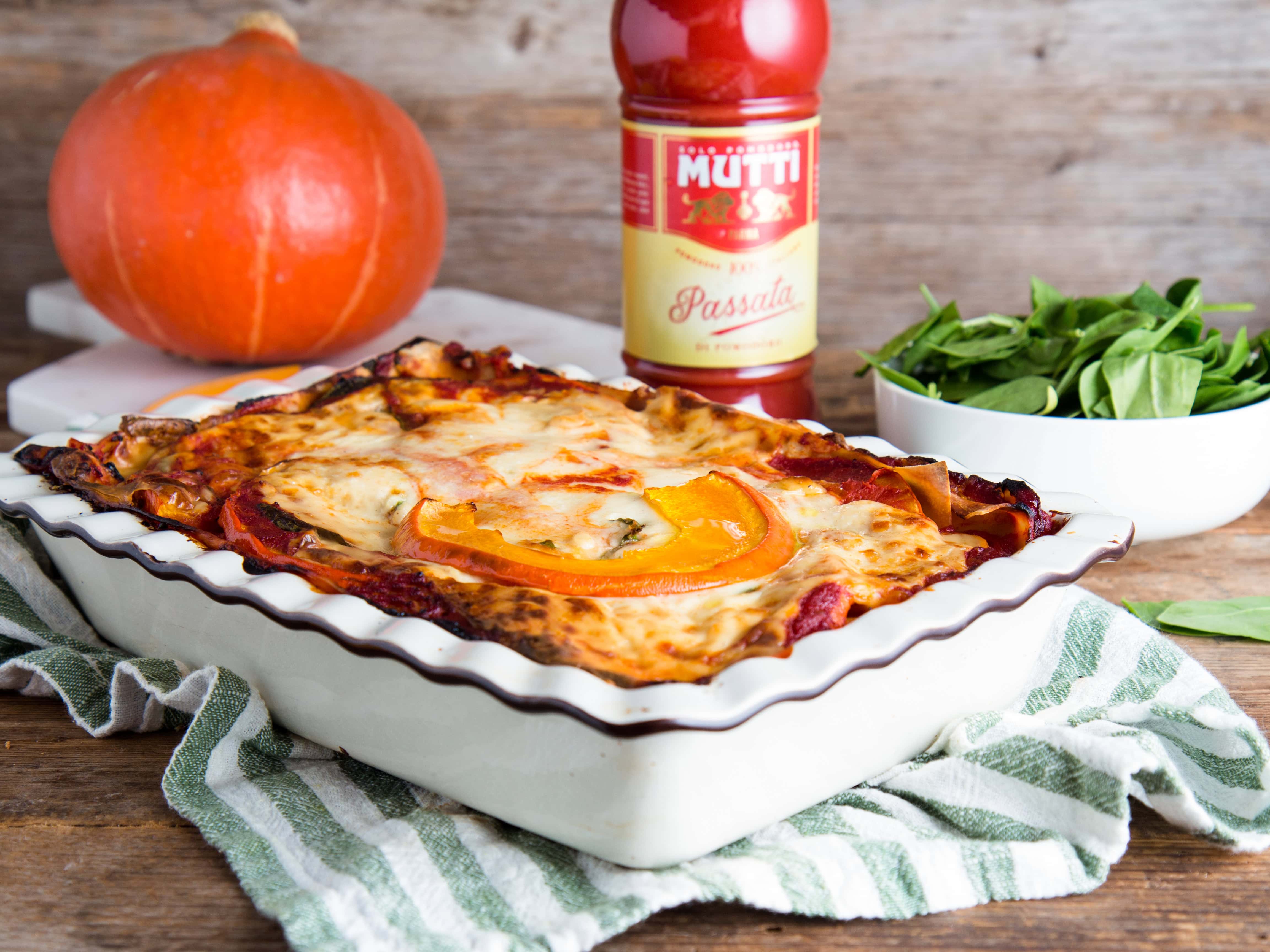 Pumpkin lasagna with Spinach and Tomato Sauce